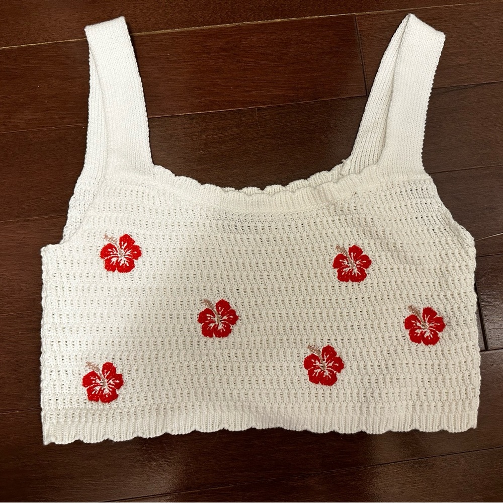 Wild Fable 🌺 Crocheted Tank Top - Picture 1 of 4